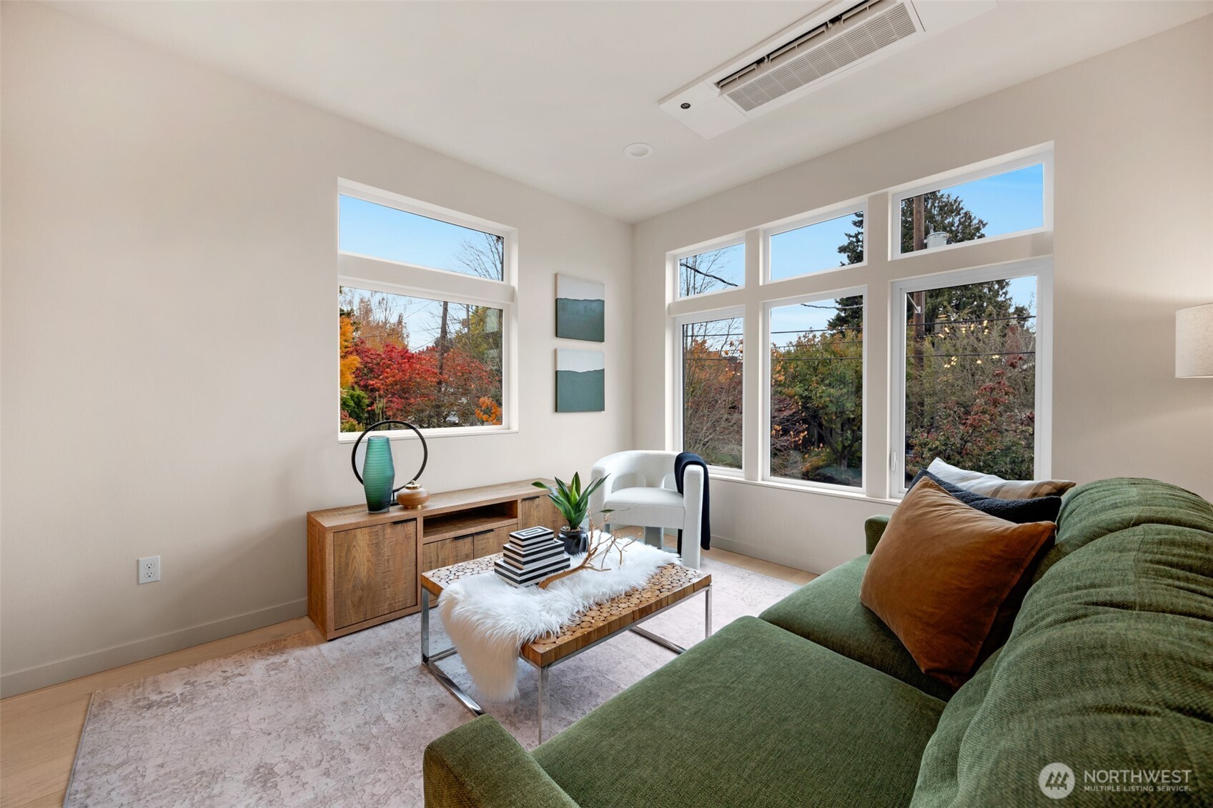 1416 N 47th St #B Seattle, WA 98103