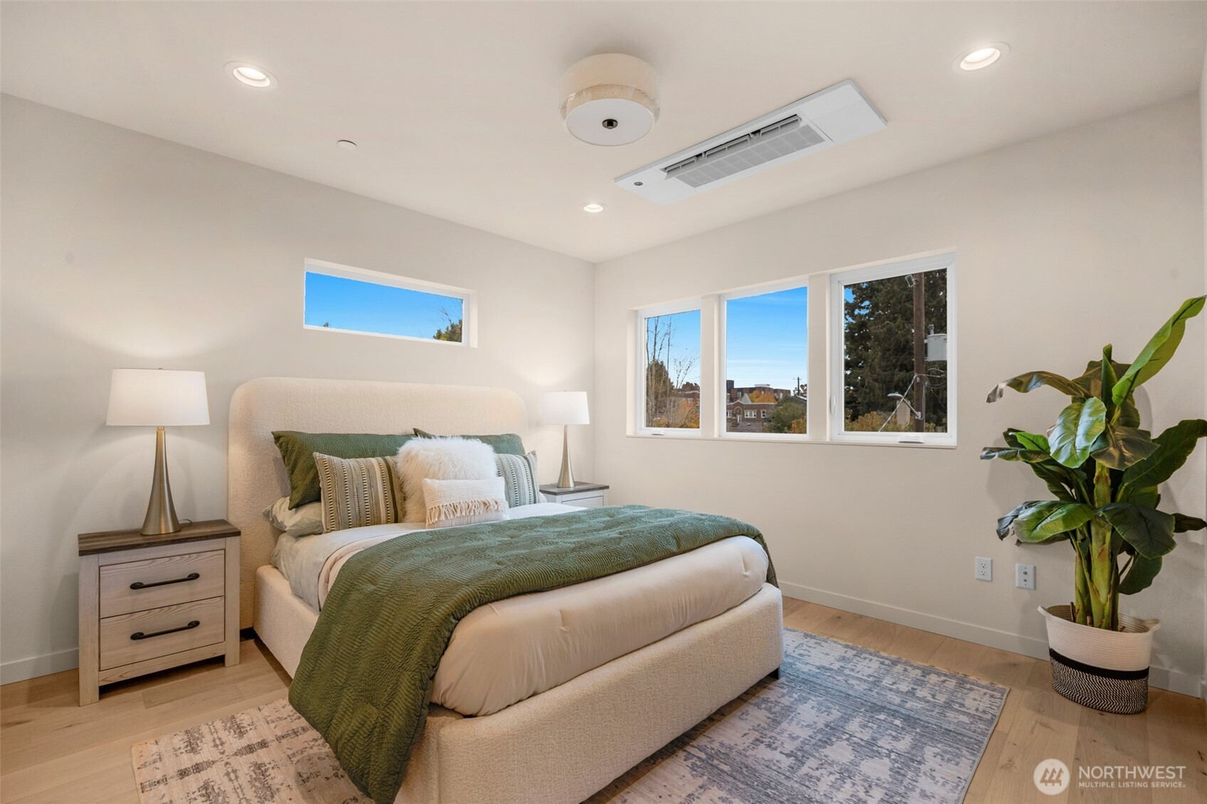 1416 N 47th St #B Seattle, WA 98103