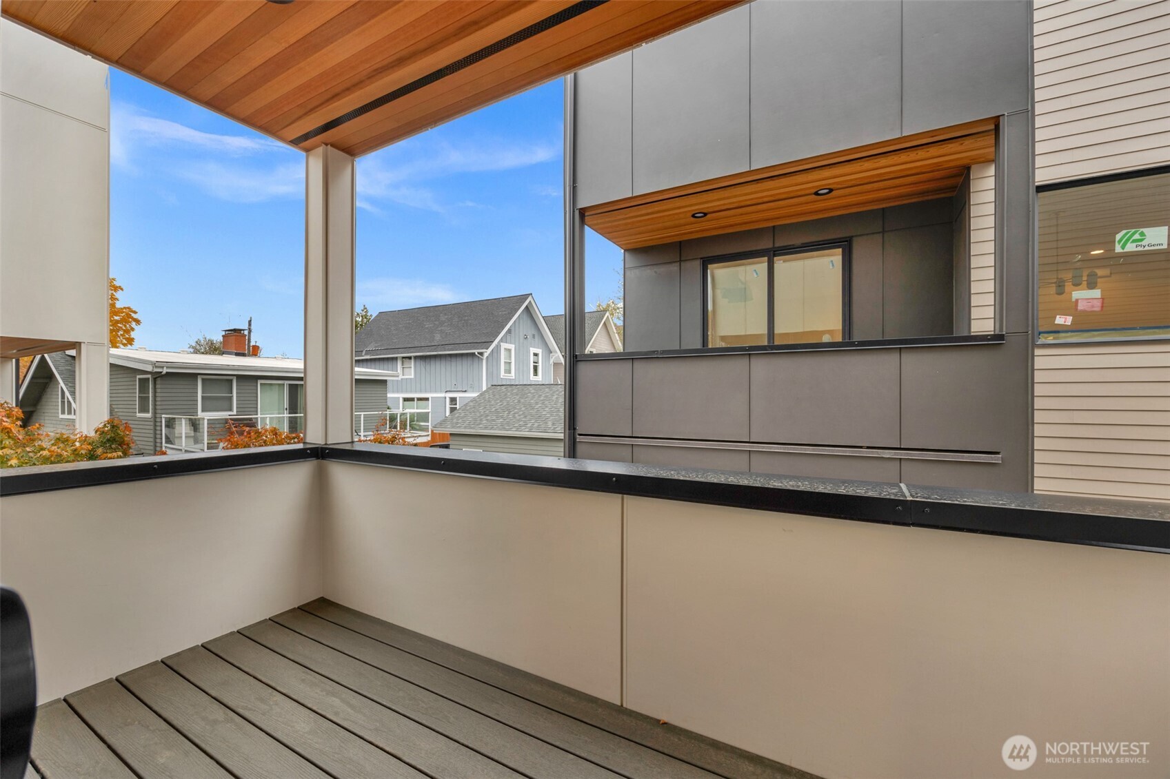 1412 N 47th St #B Seattle, WA 98103