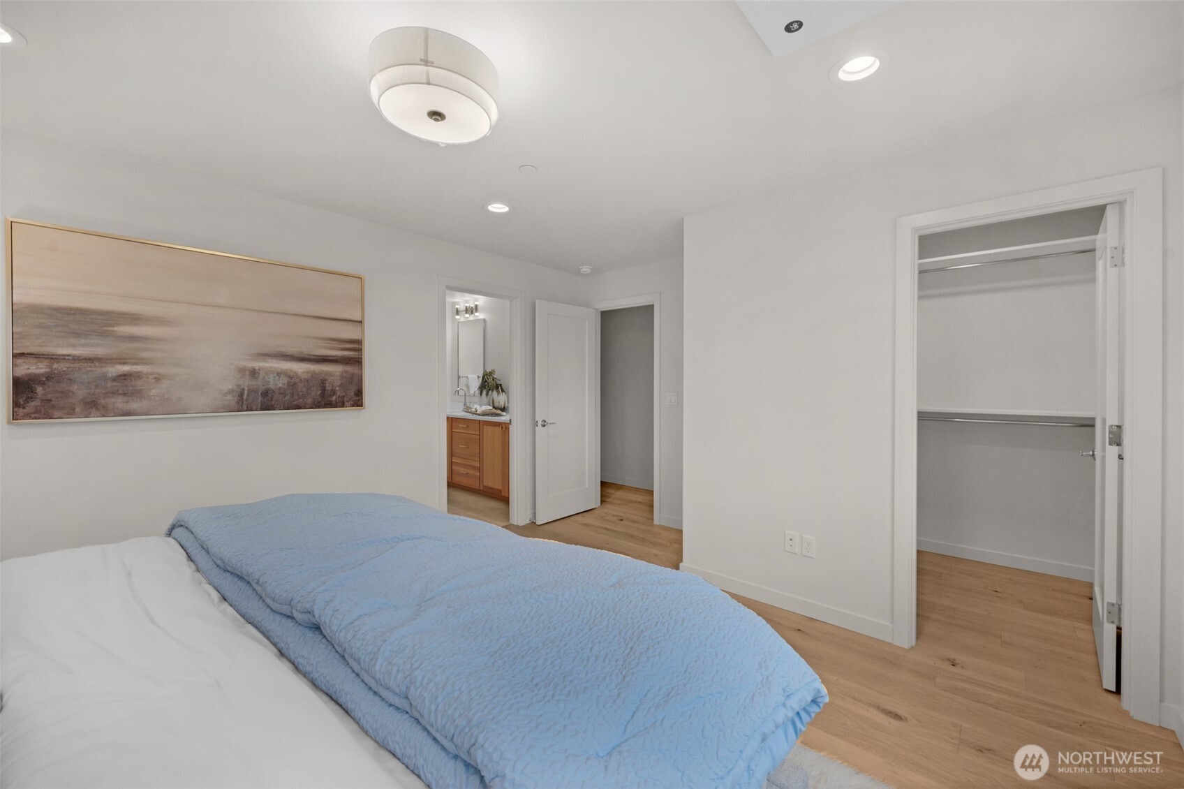 1412 N 47th St #B Seattle, WA 98103