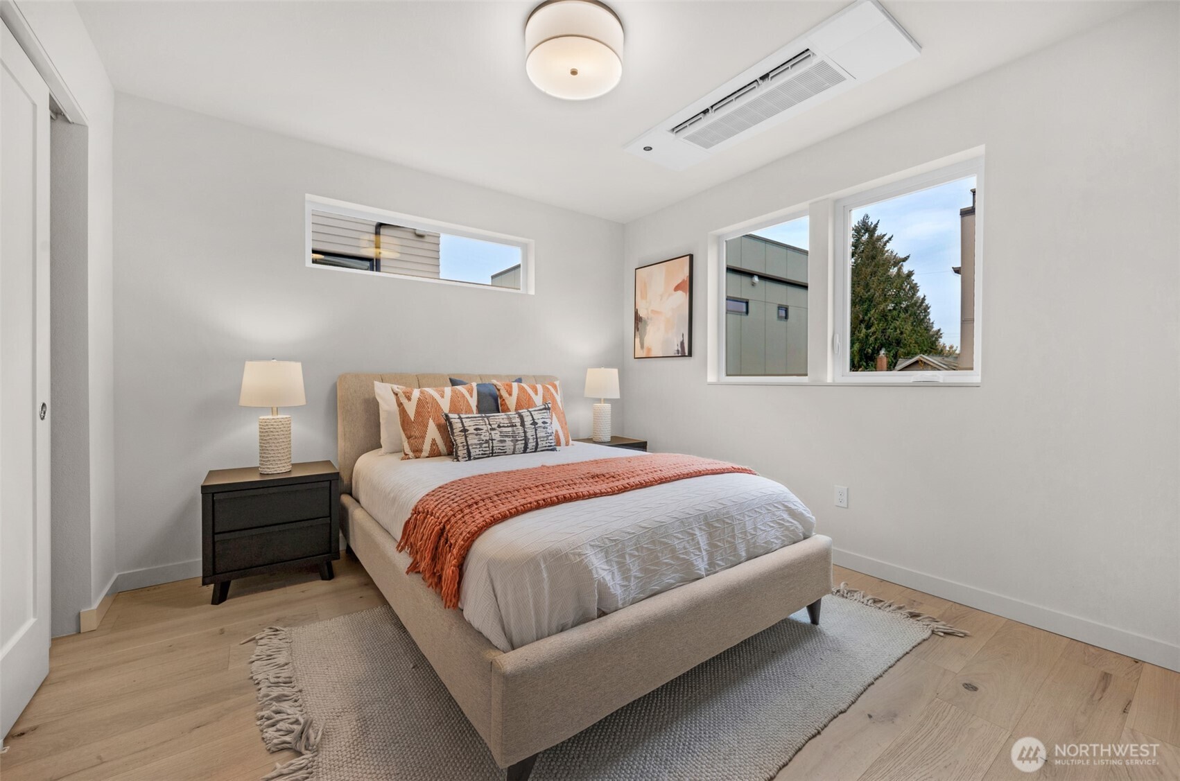 1412 N 47th St #B Seattle, WA 98103