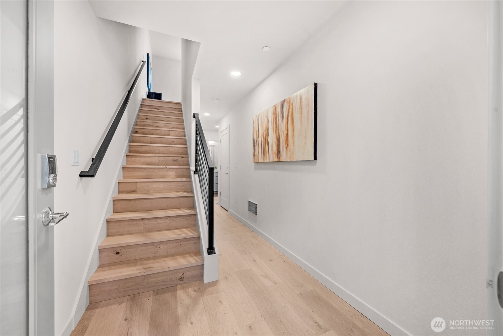 1412 N 47th St #B Seattle, WA 98103