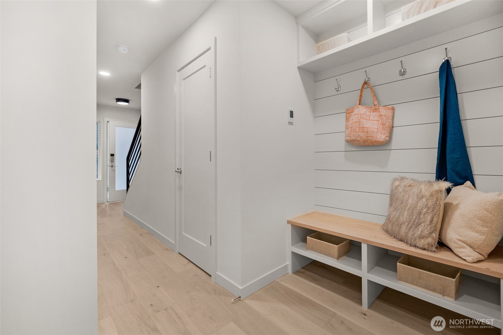 1412 N 47th St #B Seattle, WA 98103