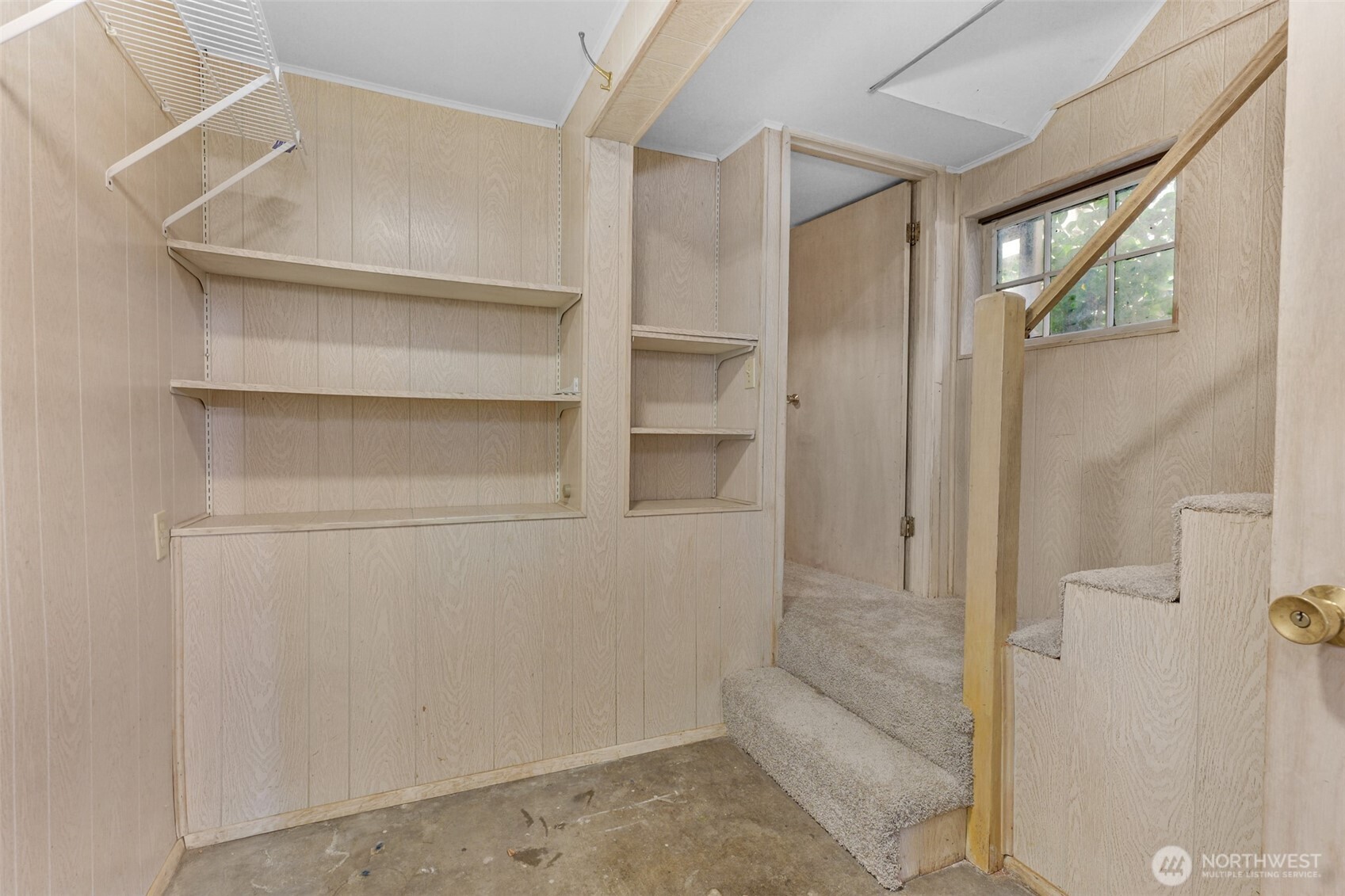 708 Warren Ave Seattle, WA 98109