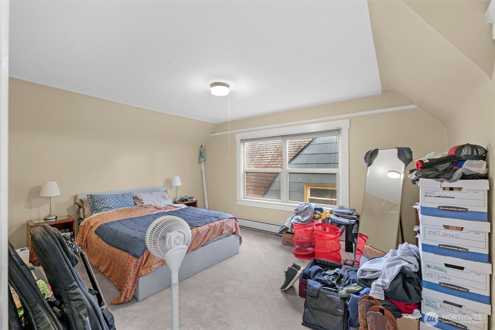 708 Warren Ave Seattle, WA 98109