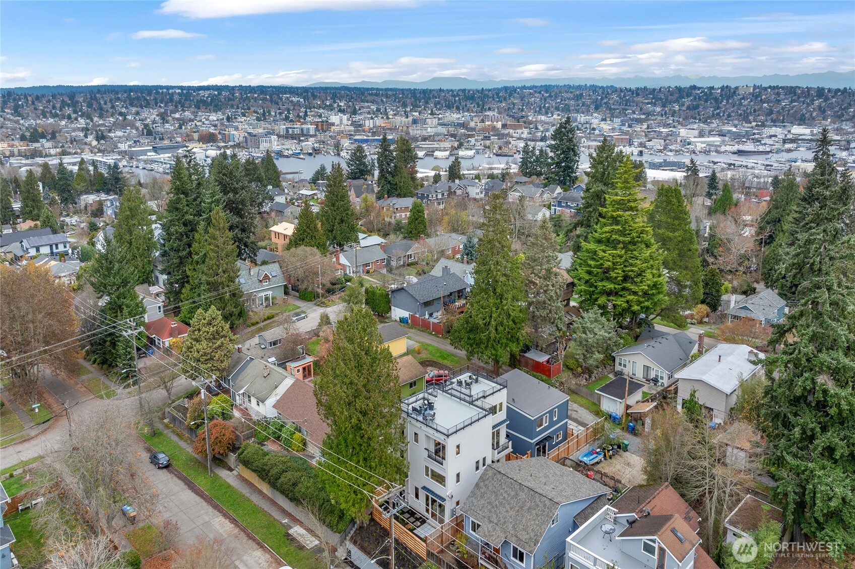 4048 32nd Ave #B Seattle, WA 98199