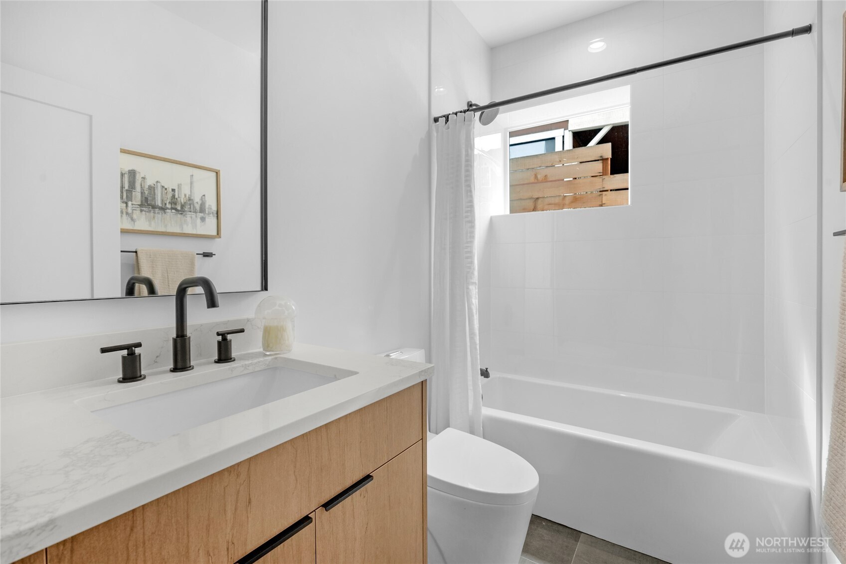 920 16th Ave #B Seattle, WA 98122