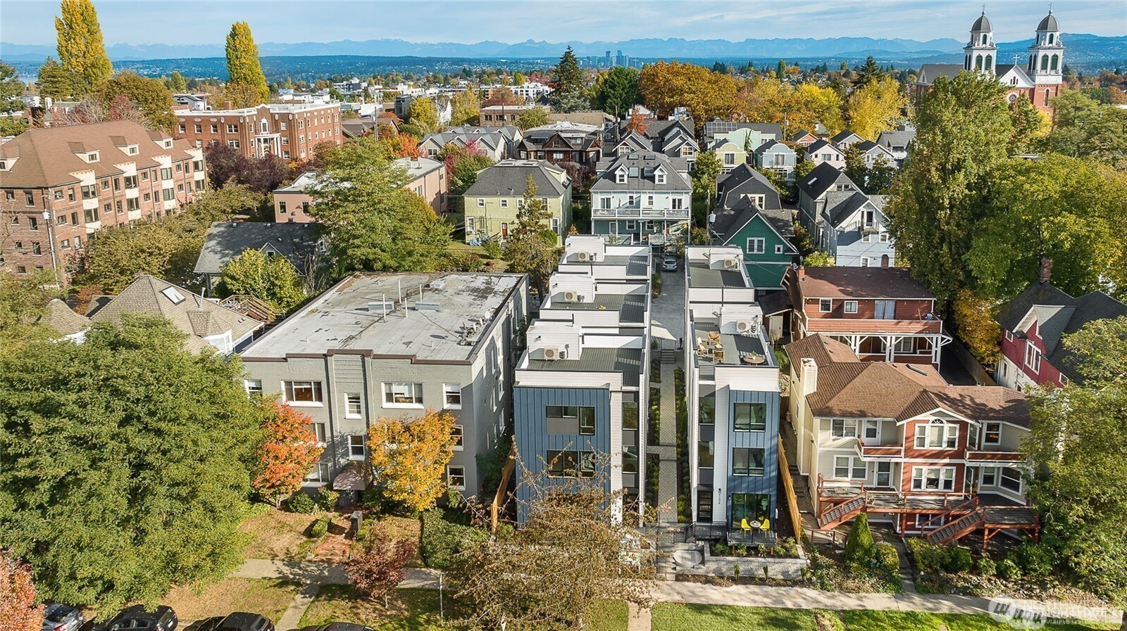 920 16th Ave #B Seattle, WA 98122