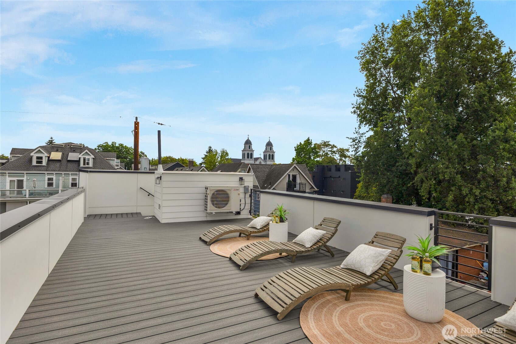 920 16th Ave #B Seattle, WA 98122