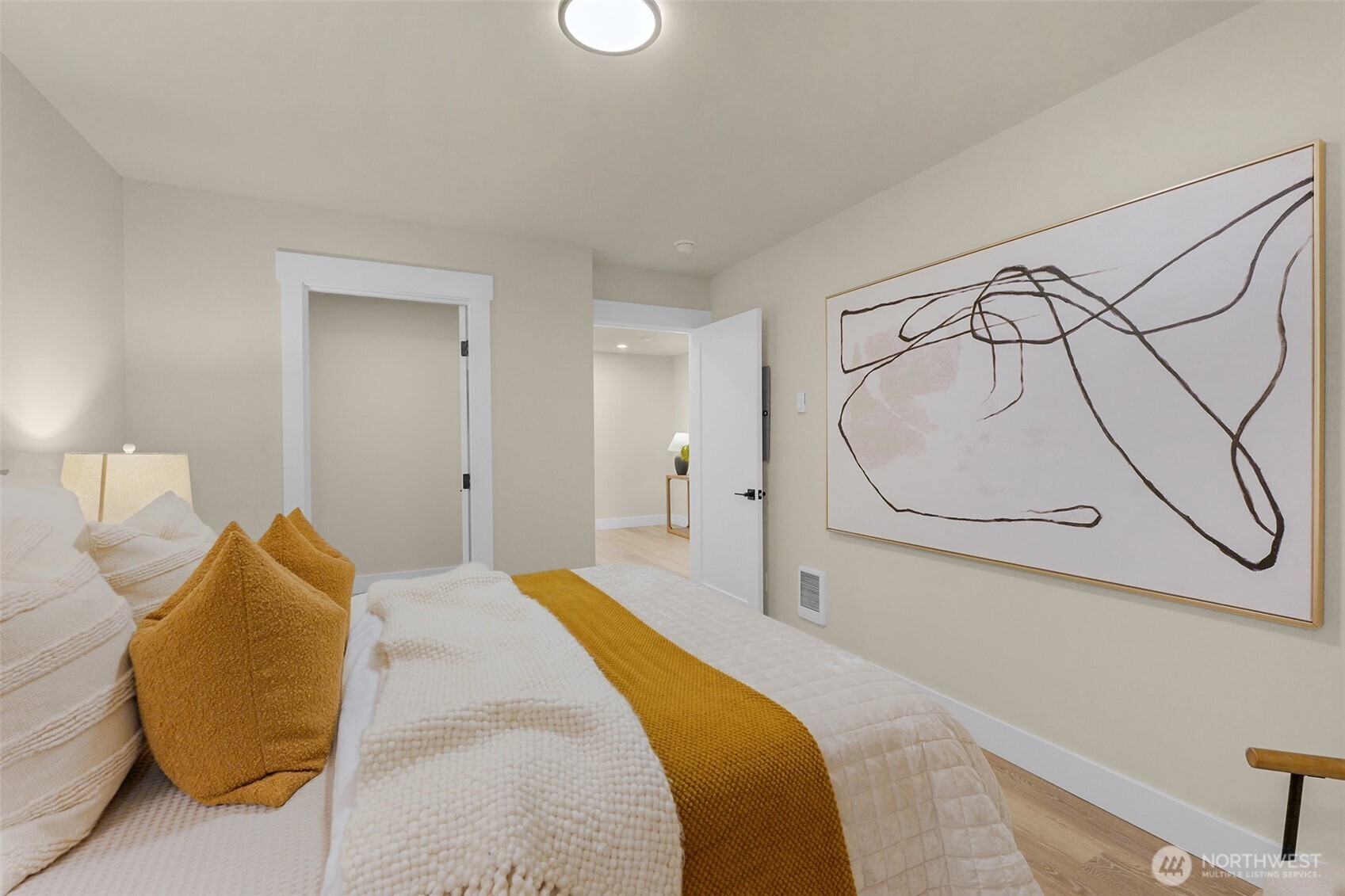 910 15th Ave Seattle, WA 98122