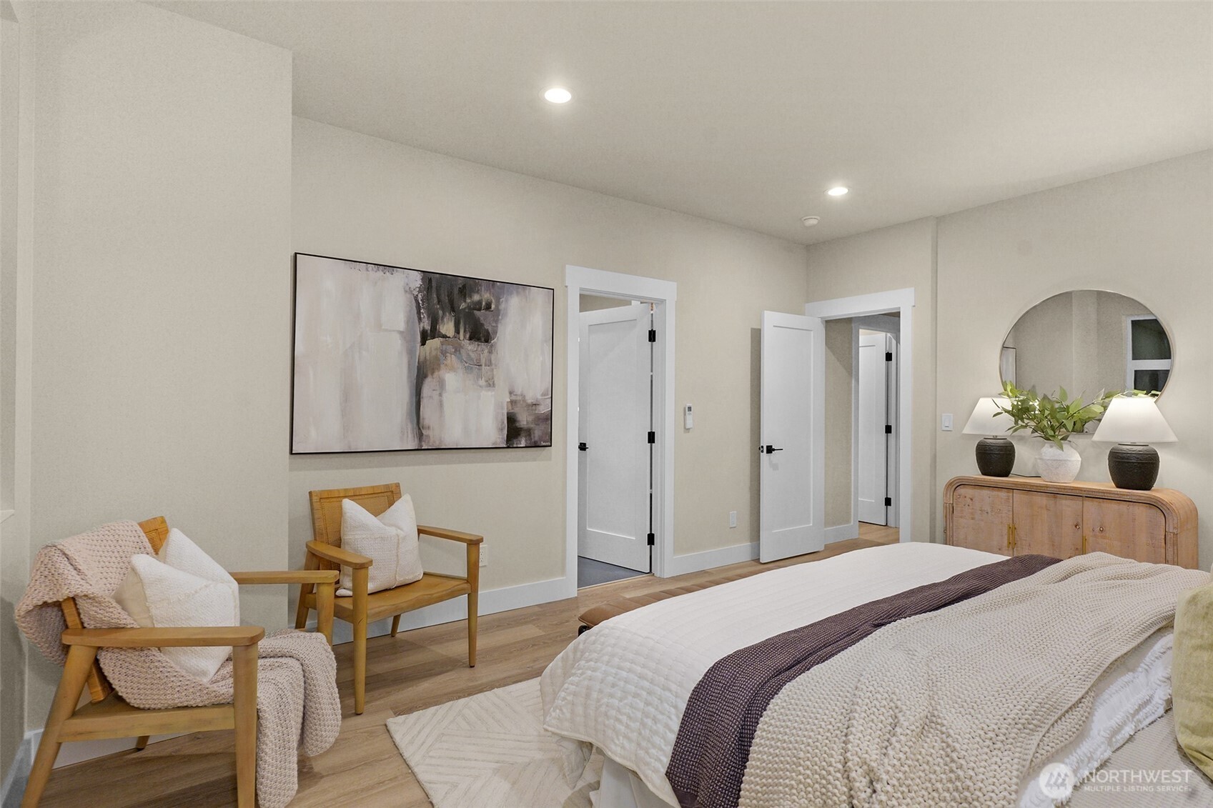 910 15th Ave Seattle, WA 98122