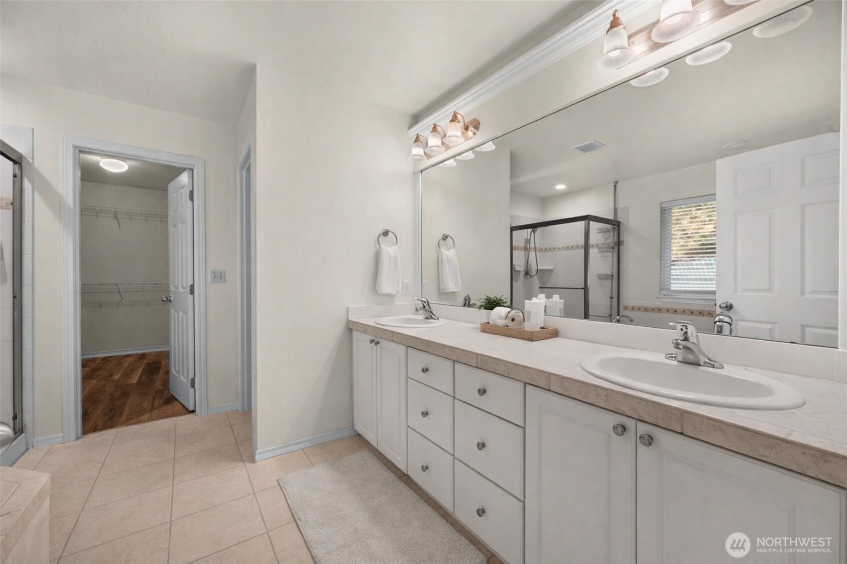 13630 NE 203rd St Woodinville, WA 98072