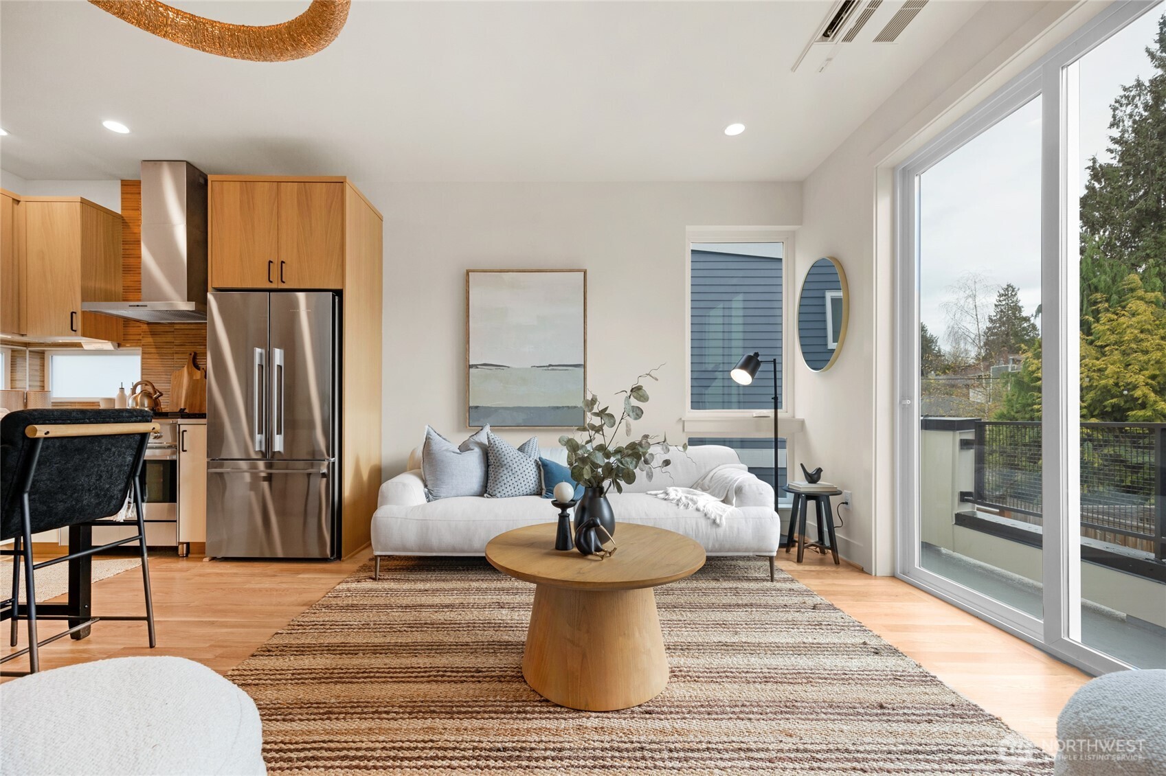 4048 32nd Ave #B Seattle, WA 98199