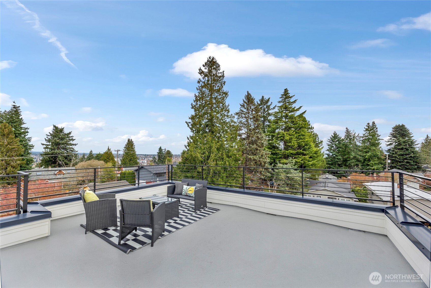 4048 32nd Ave #B Seattle, WA 98199