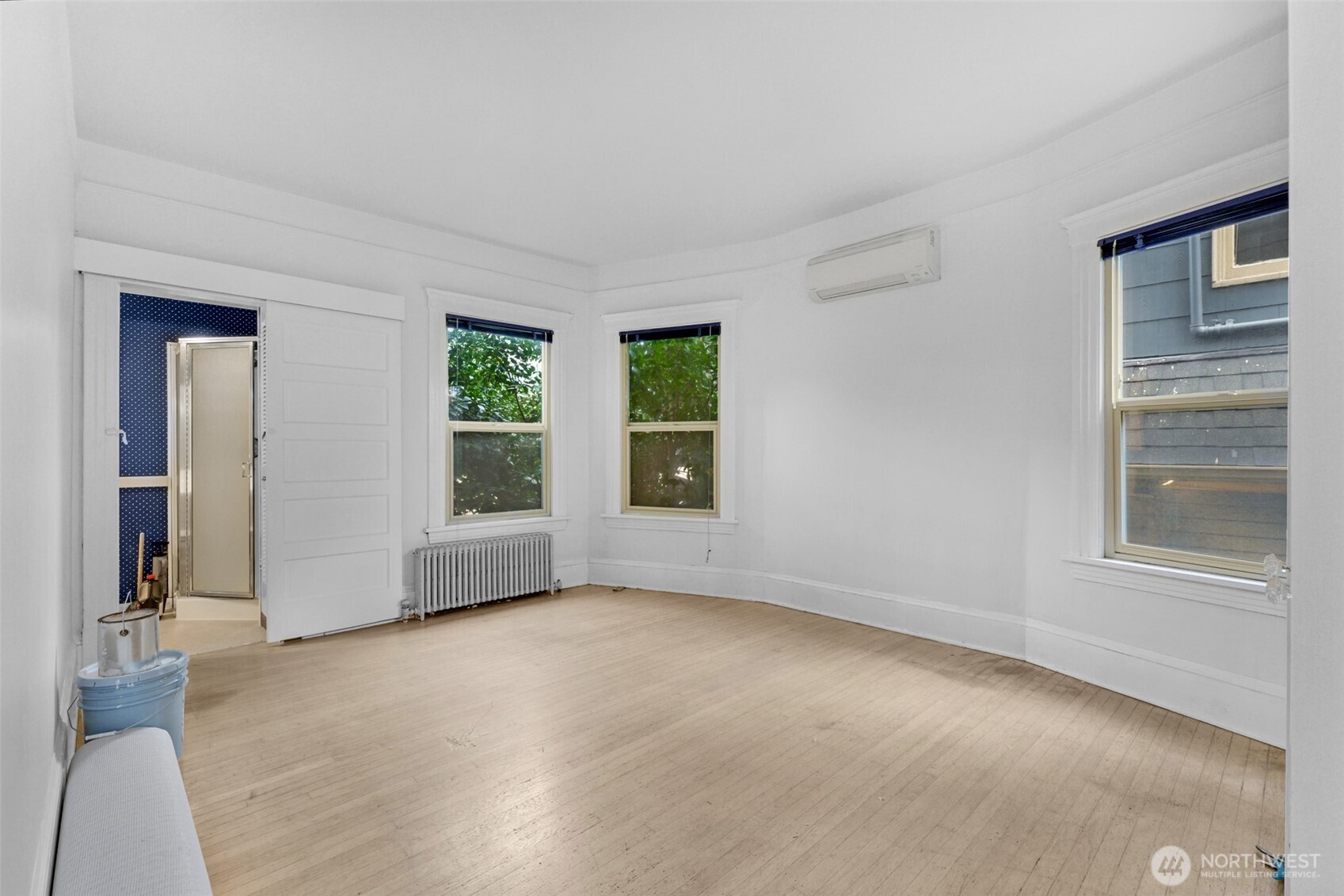 708 Warren Ave Seattle, WA 98109