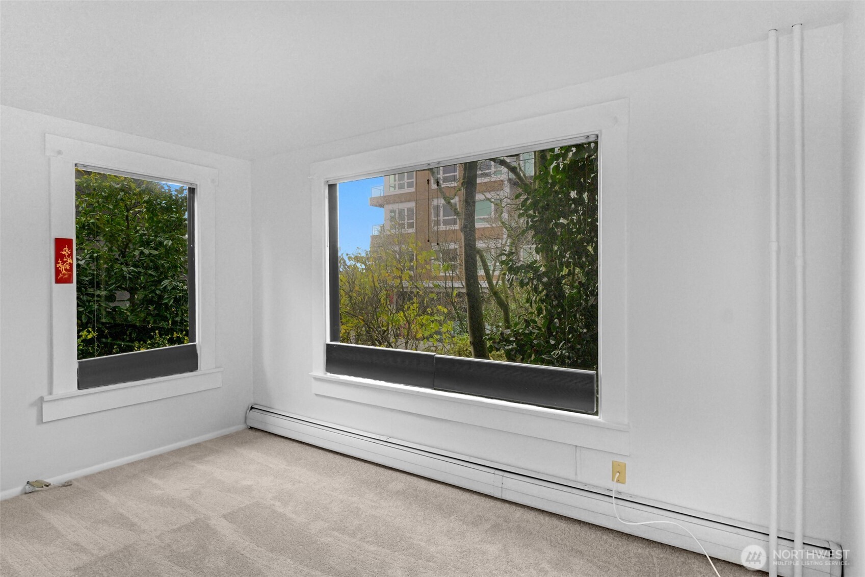 708 Warren Ave Seattle, WA 98109