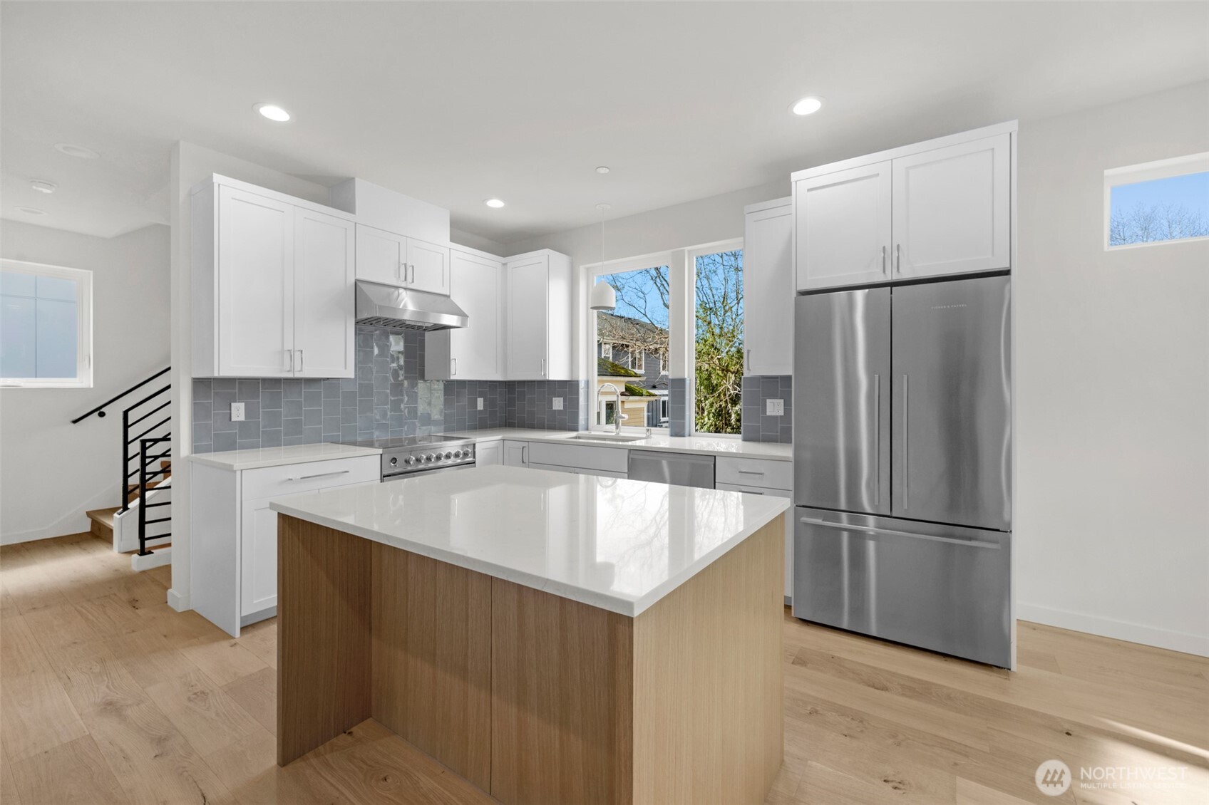 1412 N 47th St #A Seattle, WA 98103