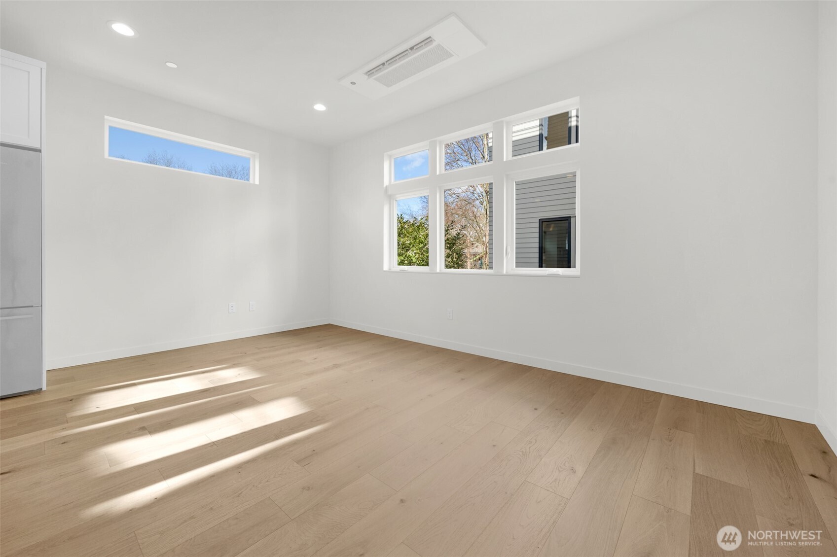 1412 N 47th St #A Seattle, WA 98103