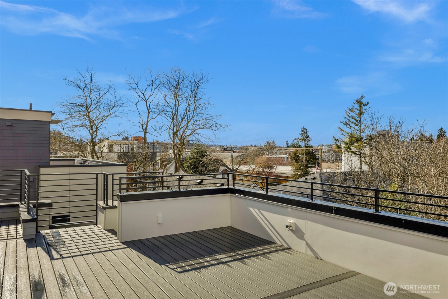 1412 N 47th St #A Seattle, WA 98103